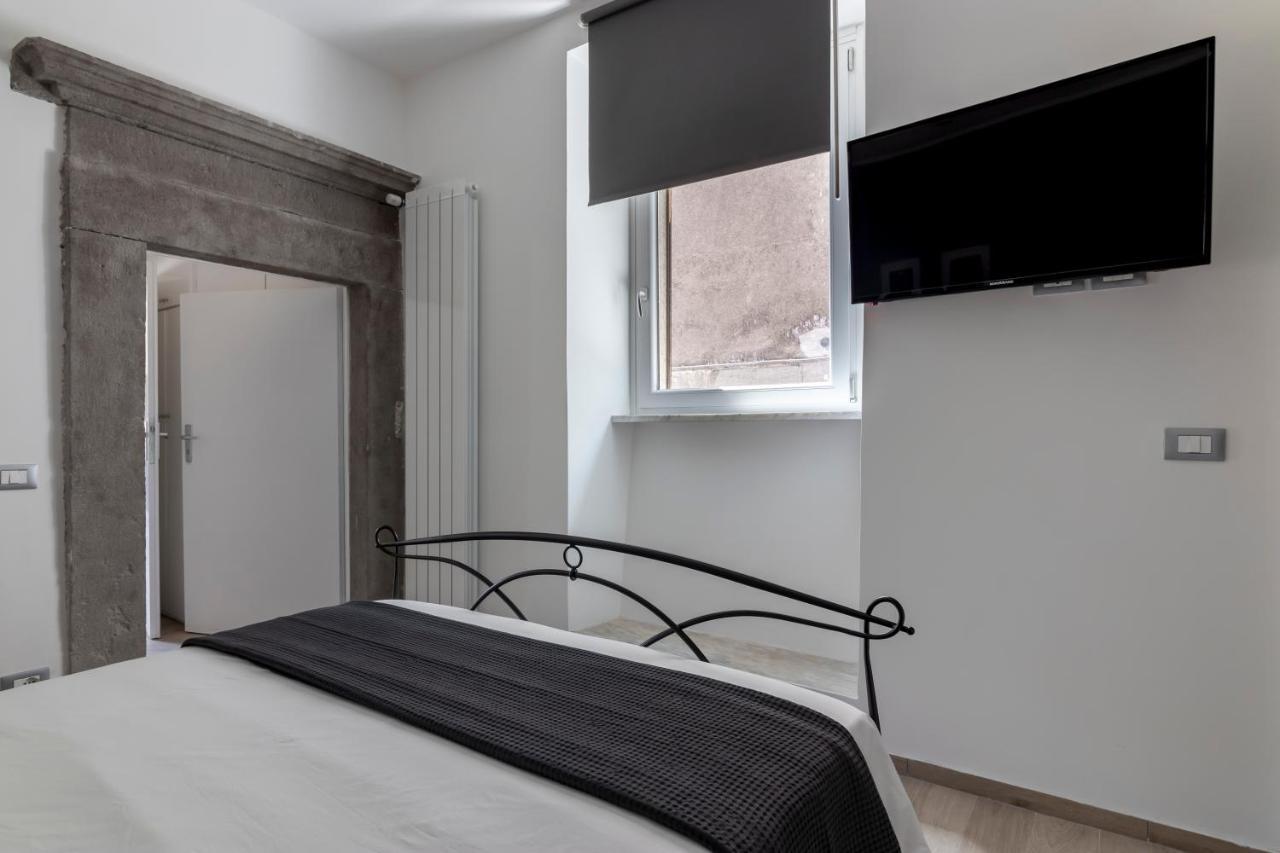 One-Bedroom Apartment,1158786029:JPEG