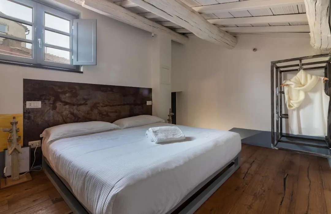 Tag Guest House-1