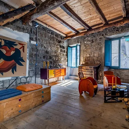 Inter Artes Prestige House And Luxury Suite-2