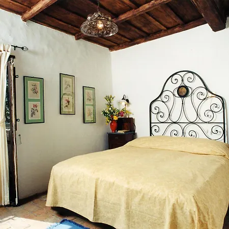 La Meridiana Strana-3
